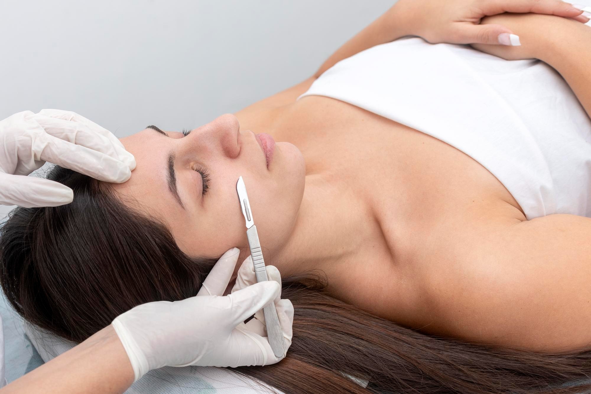 Classic Dermaplaning